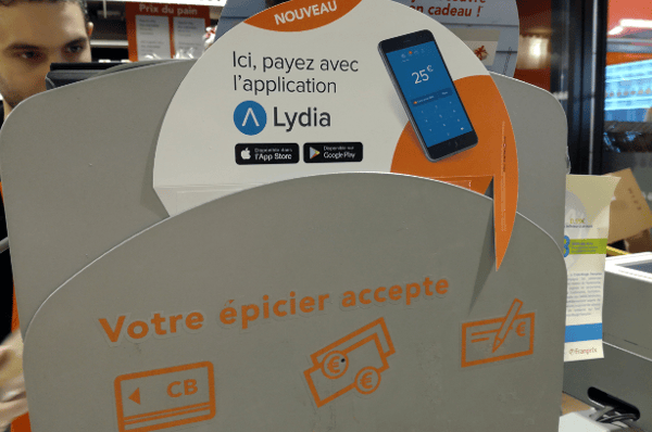 Les grandes surfaces acceptent le paiement par téléphone